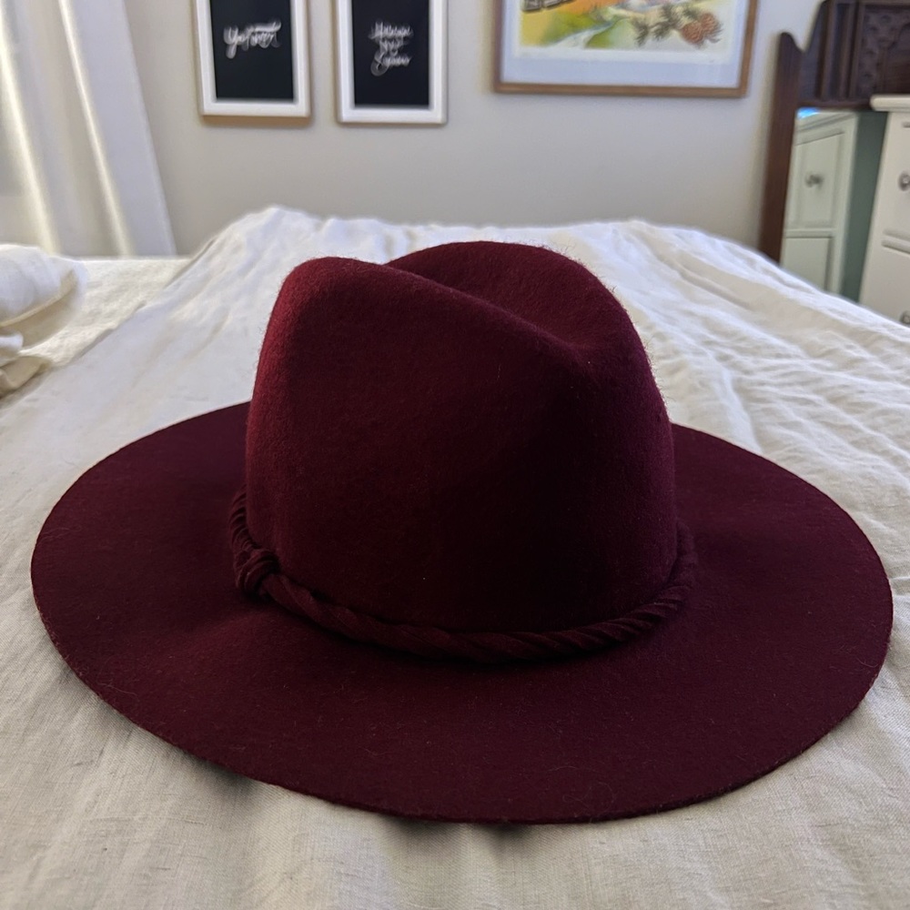 Beautiful Red Hat